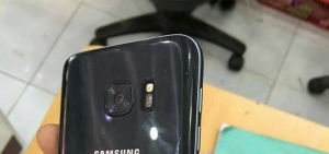 Samsung Galaxy S7 back