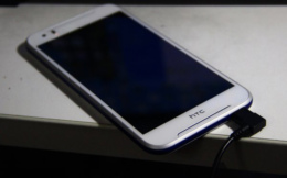 HTC Desire 830