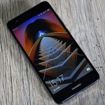Live foto’s tonen Huawei Nova 4 met ‘geperforeerd’ display