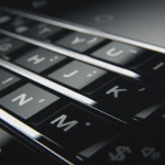 Teaser geeft glimp nieuwe BlackBerry Mercury met fysiek toetsenbord