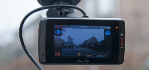 Mio MiVue 658 dashcam