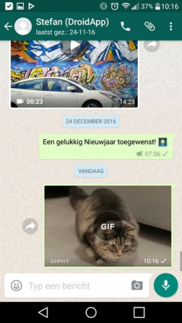 WhatsApp 2.17.6 Giphy gif