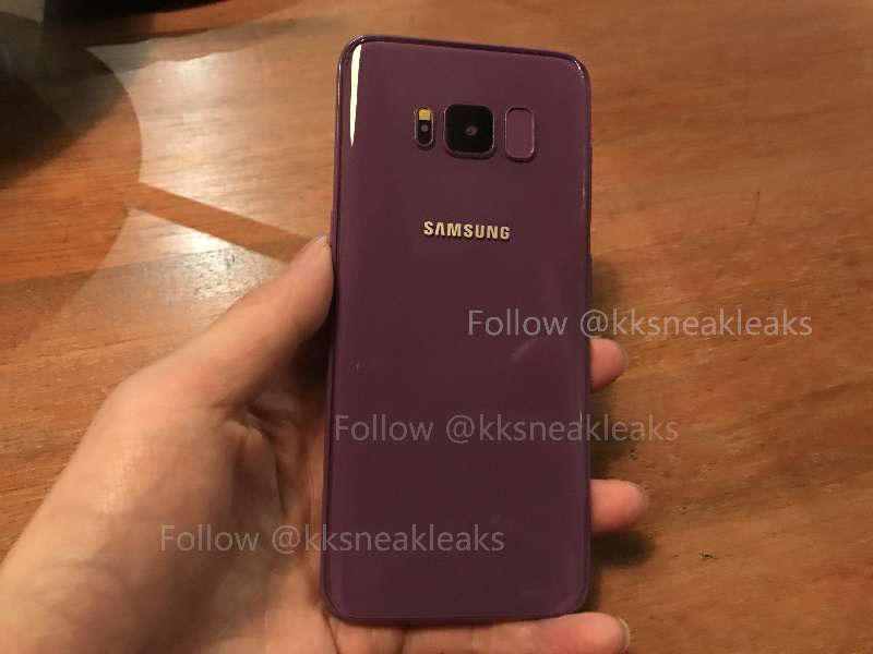 Samsung Galaxy S8 violet