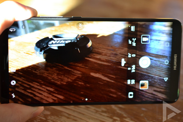 Huawei Mate 10 Pro camera