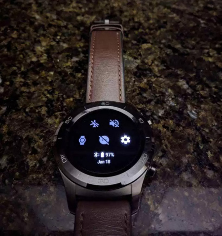 Android Wear 2.8