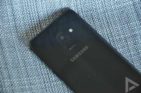 Samsung Galaxy A8 2018 vingerafdrukscanner