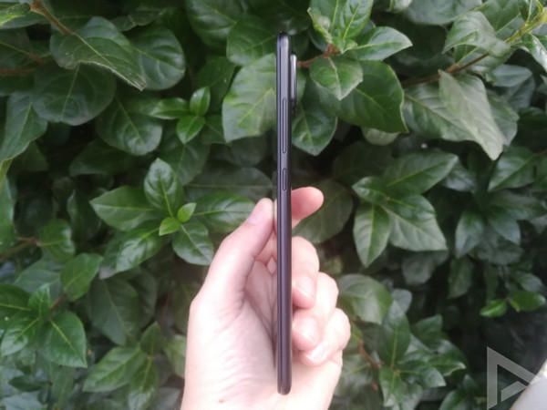 Xiaomi Mi A2 rechterkant