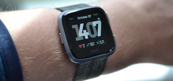 Fitbit Versa review: sportieve smartwatch daagt je uit
