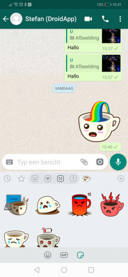 WhatsApp 2.18.329 stickers