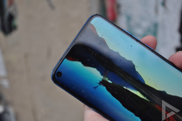 Honor View 20 notch