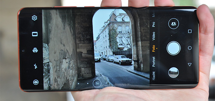 Huawei P30 Pro camera header