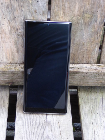 Samsung Galaxy Note 10+ display