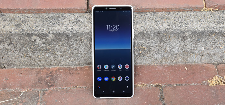 Sony Xperia 10 II header