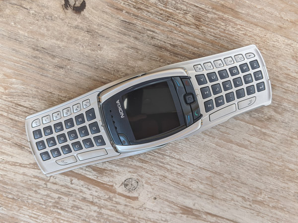 Nokia 6800