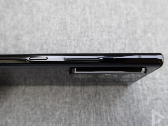 Samsung Galaxy Note 20 Ultra zijkant