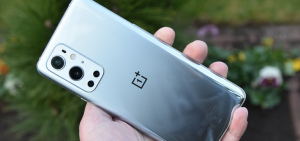 OnePlus 9 Pro review: in hogere versnelling met focus op camera OnePlus 9 Pro header
