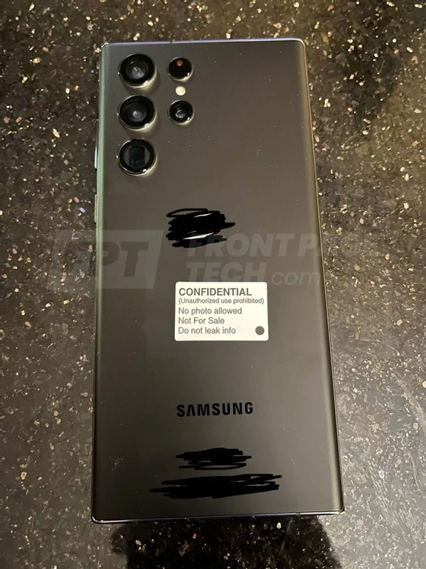 Samsung Galaxy S22 Ultra achterkant