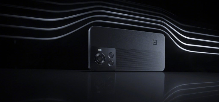 OnePlus Ace aangekondigd: 150W opladen en 120Hz AMOLED scherm