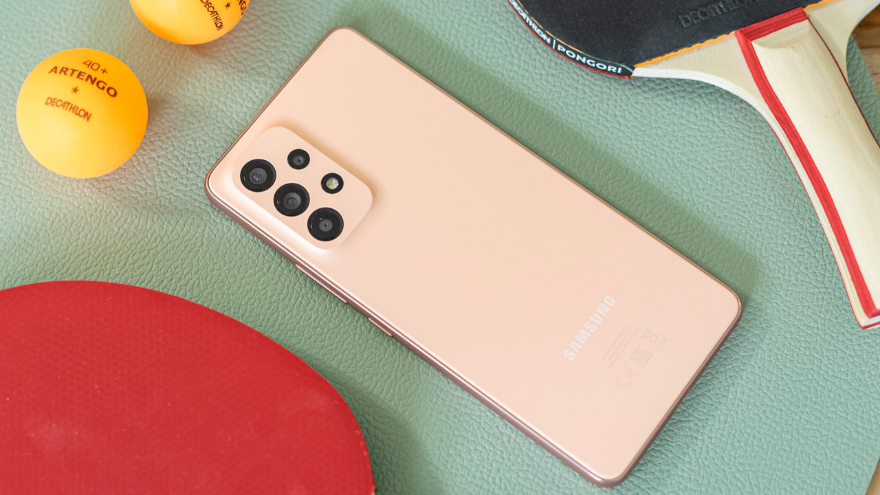 Samsung brings the March update to the Galaxy A53, Note 20, Flip 4, and Fold 4