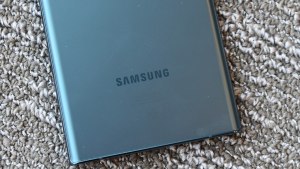 Samsung Galaxy S22 logo header