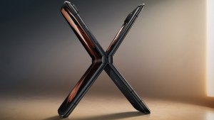 ‘Motorola komt volgend jaar met twee vouwbare Razr-smartphones’ Motorola Razr 2022 header