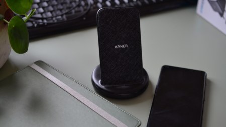 Anker PowerWave II Stand review: draadloos laden op je nachtkastje