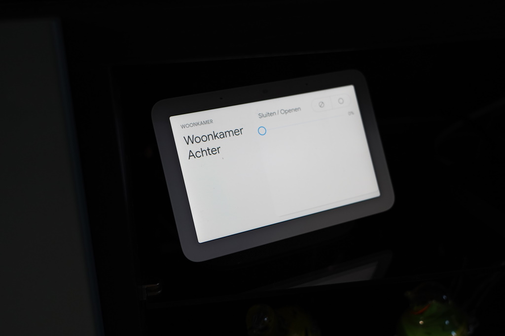 Slide slimme gordijn op Google Nest Hub