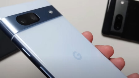 Google Pixel 7a duikt op in hands-on video en teardown