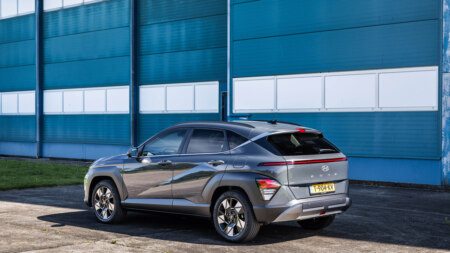 Hyundai Kona auto header