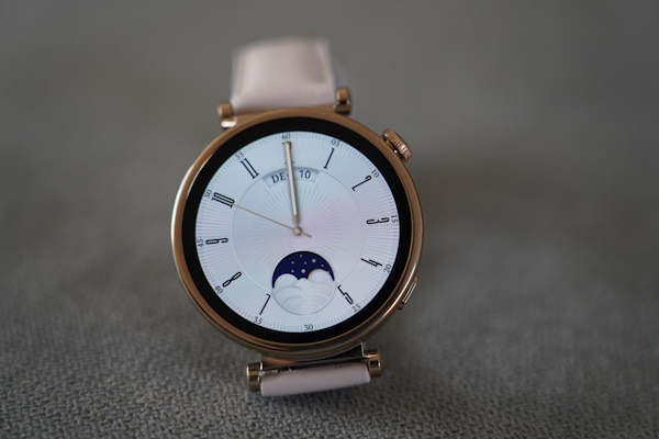 Huawei Watch GT 4 AMOLED Display