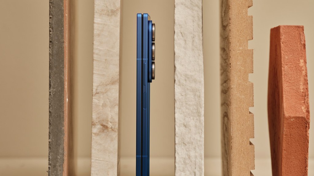 Galaxy Z Fold 7 header