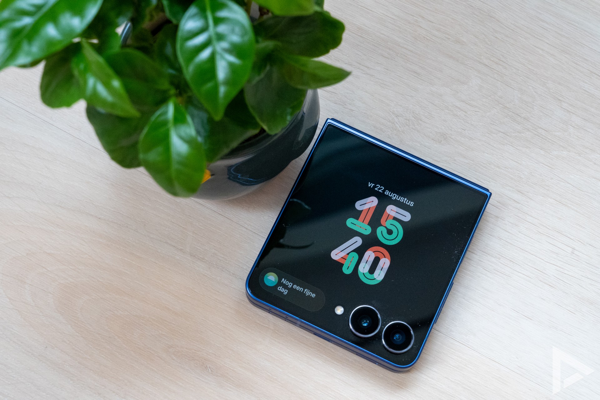 Samsung Galaxy Z Flip 7 coverscherm