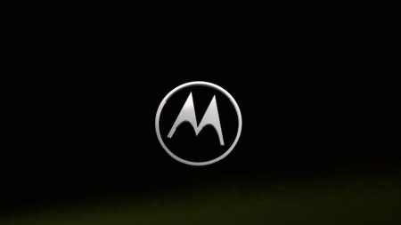 Motorola plaatst officiële teaser voor slanke smartphone