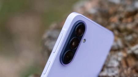 Samsung Galaxy A37 krijgt stilletjes veel minder vaak updates Samsung Galaxy A37 header