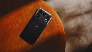 Motorola Signature 27 header 1
