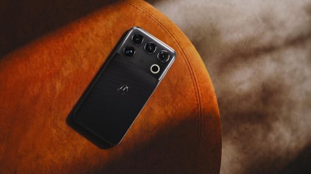 Motorola Signature 27 header 1